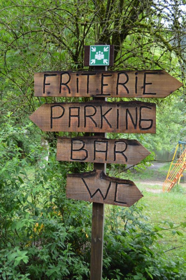 Camping Le Canada-Insolite 시니 외부 사진