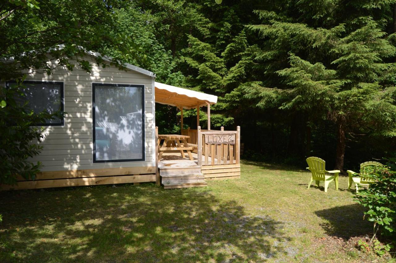 Camping Le Canada-Insolite 시니 외부 사진